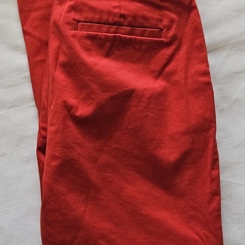 Banana Republic Red Cropped Pants Size 4P Slim Fit Cotton Stretch